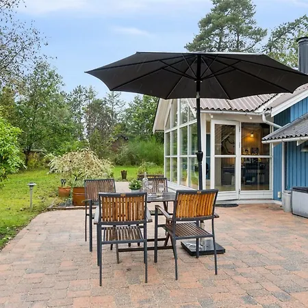 Akule - 6km From The Sea By Interhome *